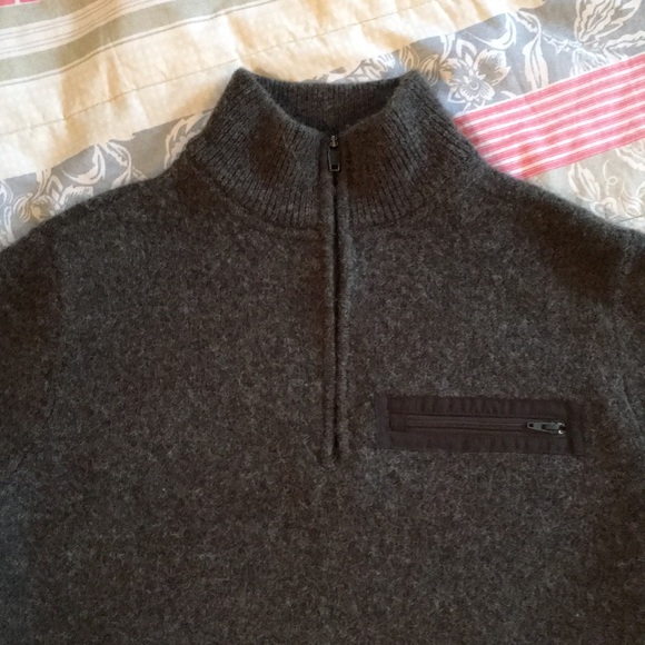 Abercrombie & Fitch Wool Sweater - Picture 2 of 8